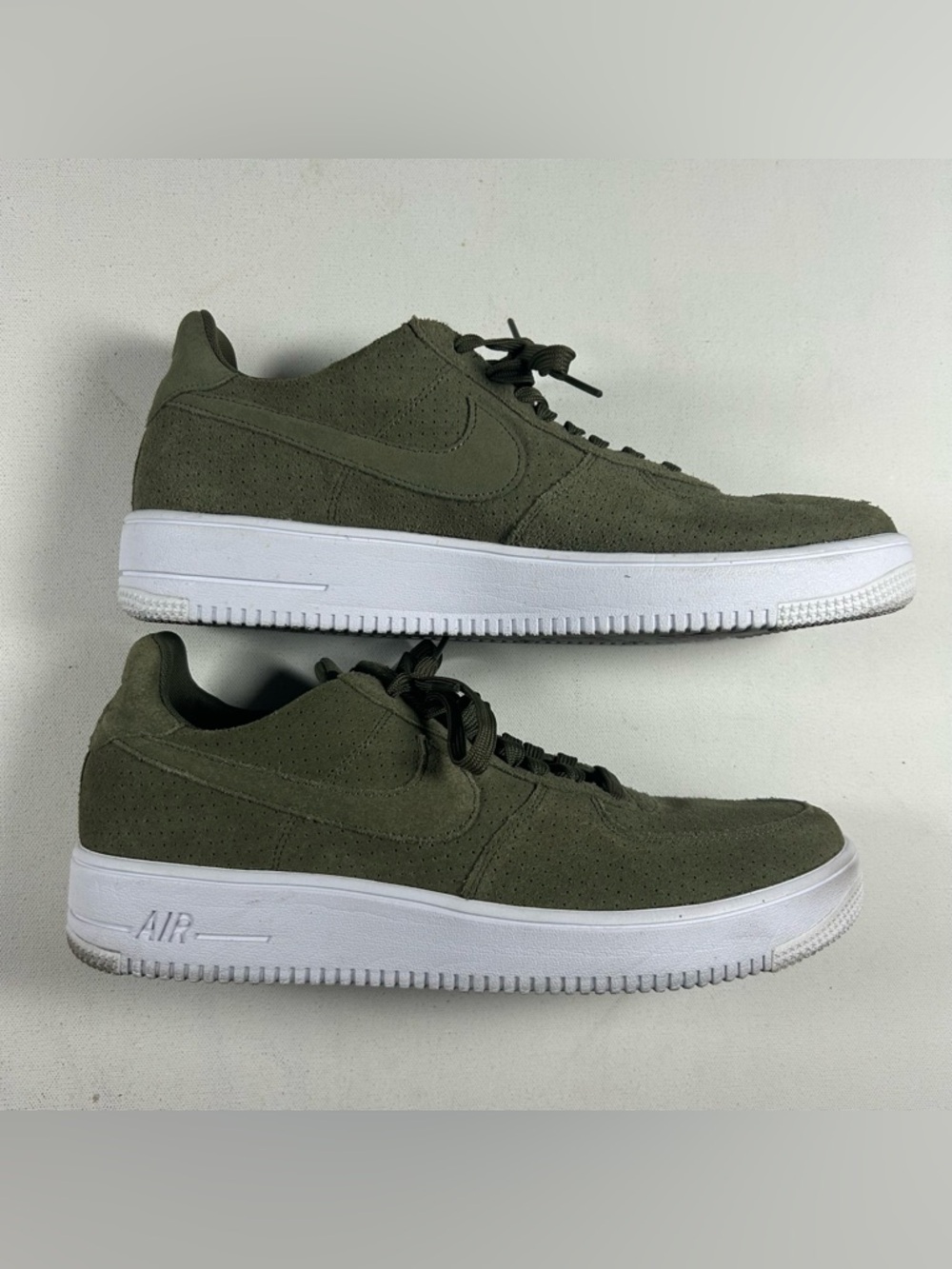 Nike Air Force Shoes Medium Olive Green White 818735-201 Men's Size 13